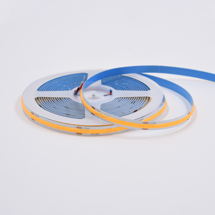 12V/24V 320LEDs 8w/m Гибкий Cob Led Strip Для коммерческого украшения