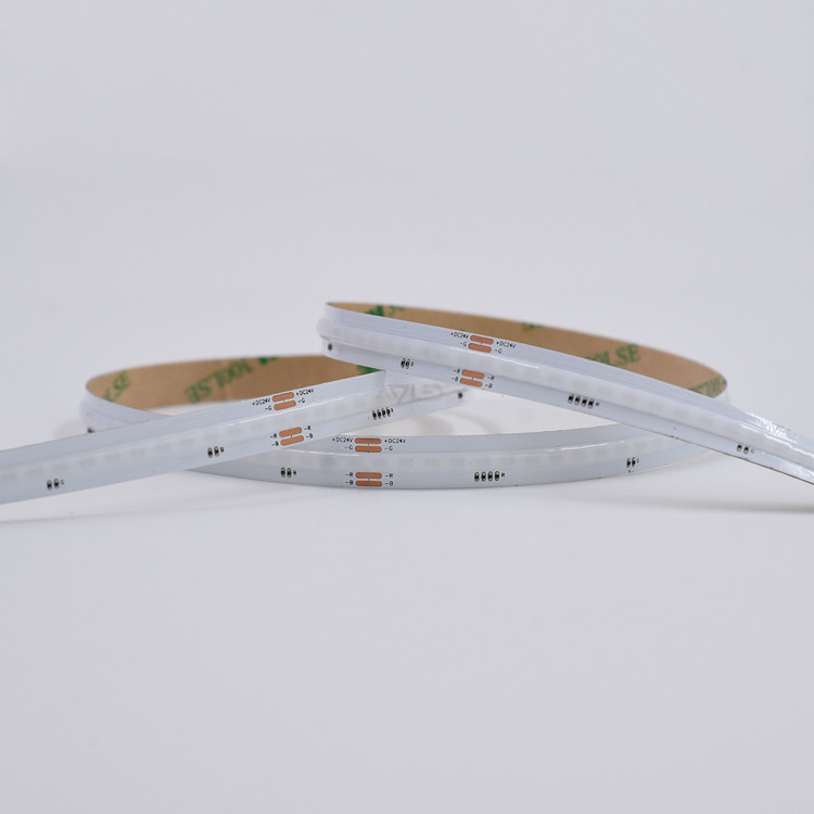RGB Cob Led Strip 24V 630 Leds/m Чип на борту высокой плотности Cob Strip Light